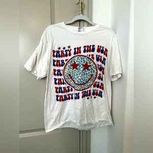 Apricot Lane Boutique T-Shirt- Size L